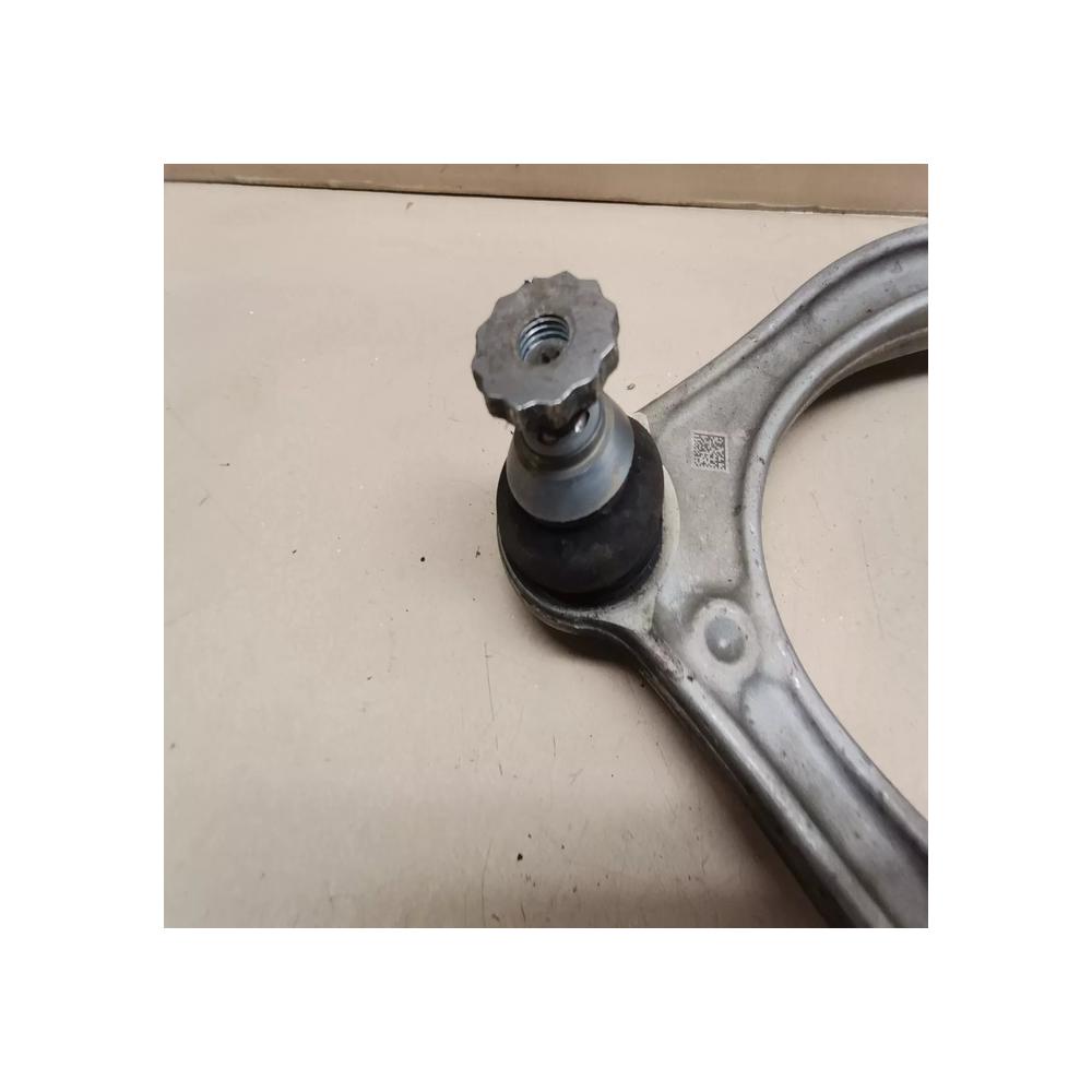 Bras De Suspension superieur avant gauche MERCEDES CLASSE C W205  2053305501