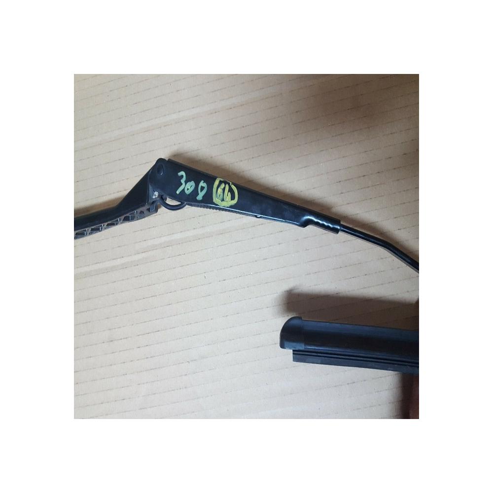 Bras essuie glace avant droit PEUGEOT 308   9680477280