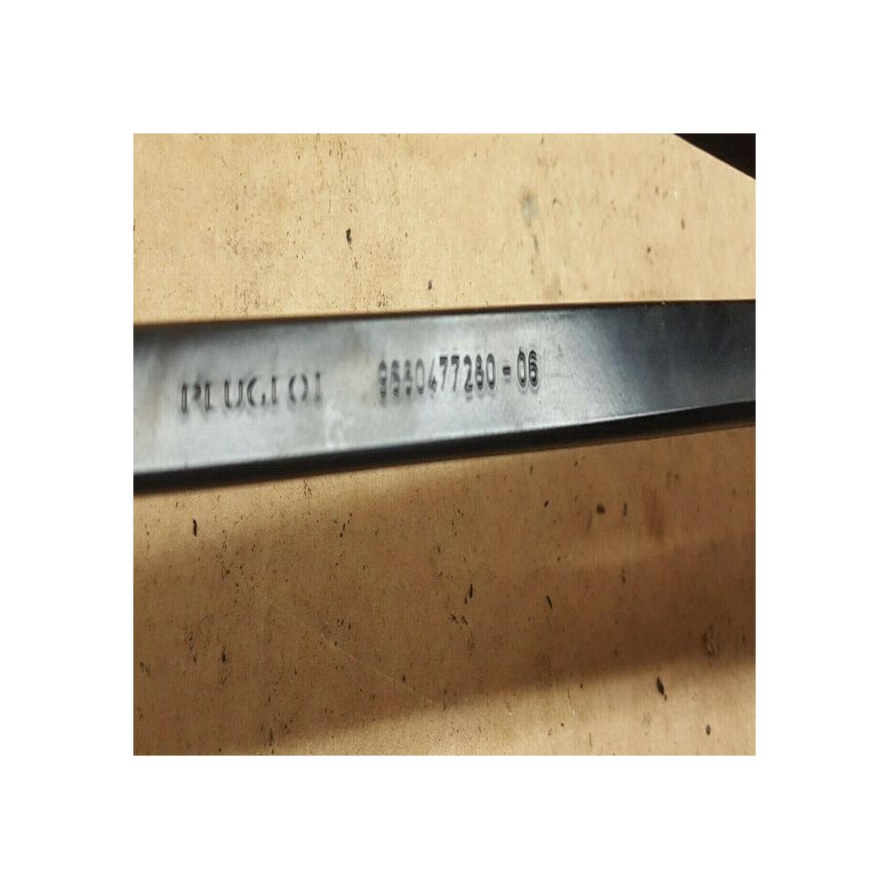 Bras essuie glace avant droit PEUGEOT 308   9680477280