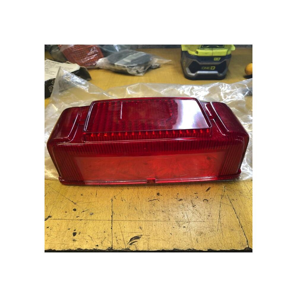 cabochon feu arriere yamaha 31j-84521-30 rx 100 s 1983 1985