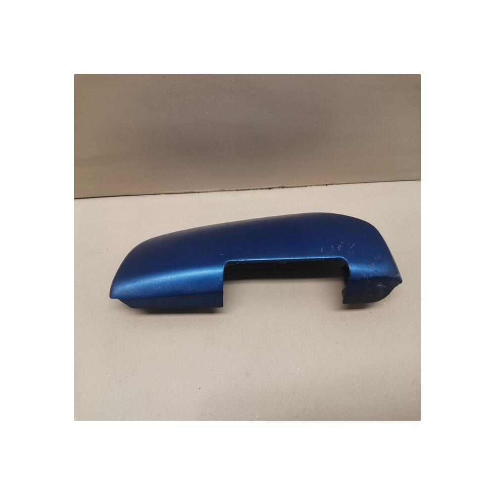 cache charniere de coffre droit  CITROEN BERLINGO PEUGEOT PARTNER 9625573577