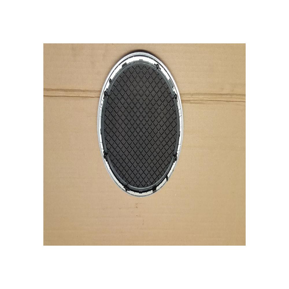cache enceinte grille haut parleur mercedes CLASSE E W204 ref a2047270079