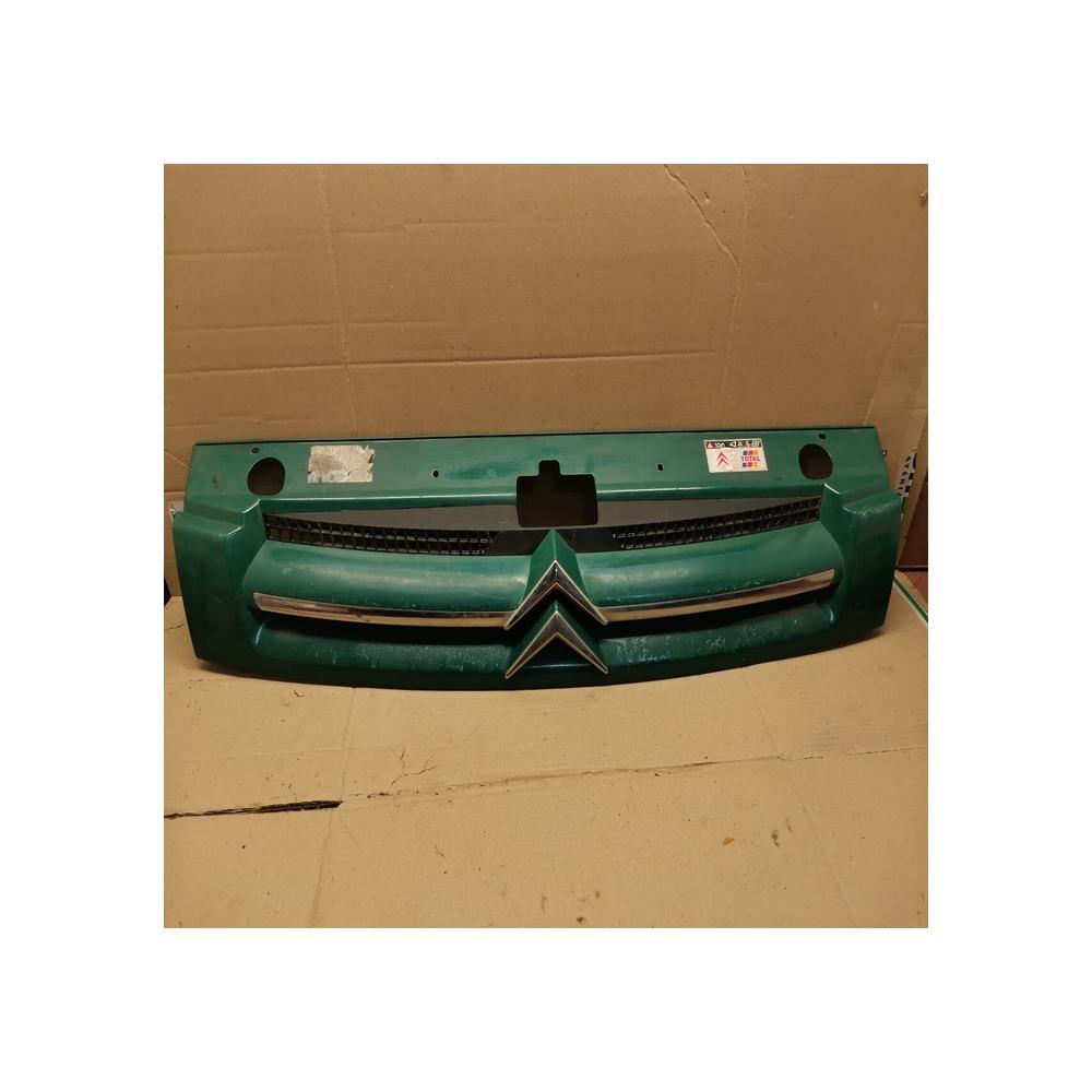 calandre avant de Citroën berlingo de 2002 a  08  REF 9644758077