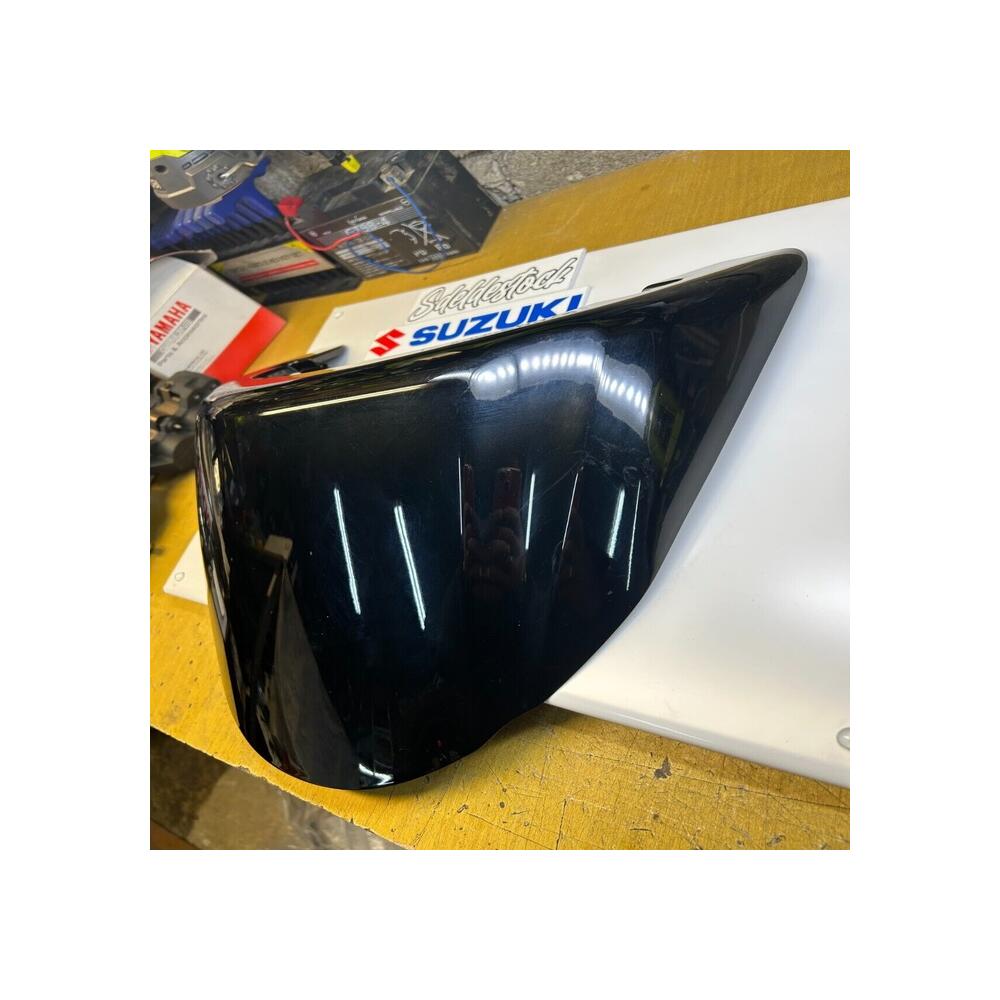 CAPOT DOSSERET DE SELLE noir brillant SUZUKI 1800 VZR INTRUDER vz-r