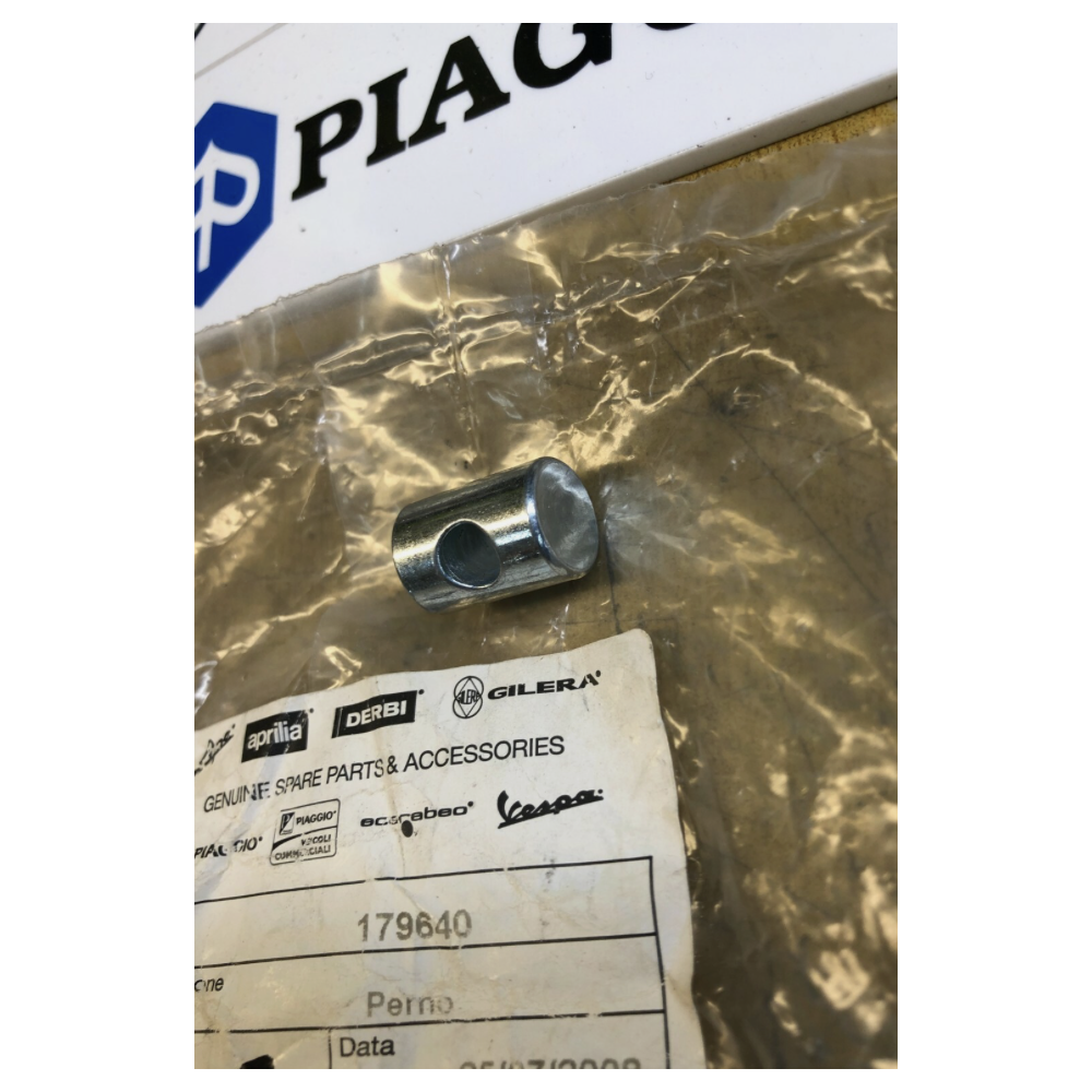 1 pivot pin câble frein Aprilia Derbi Gilera Piaggio Vespa 179640 266033