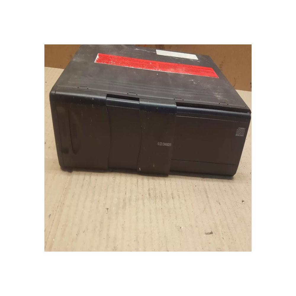 Chargeur 6 CD BMW ref 65126913389 65.12-6913389