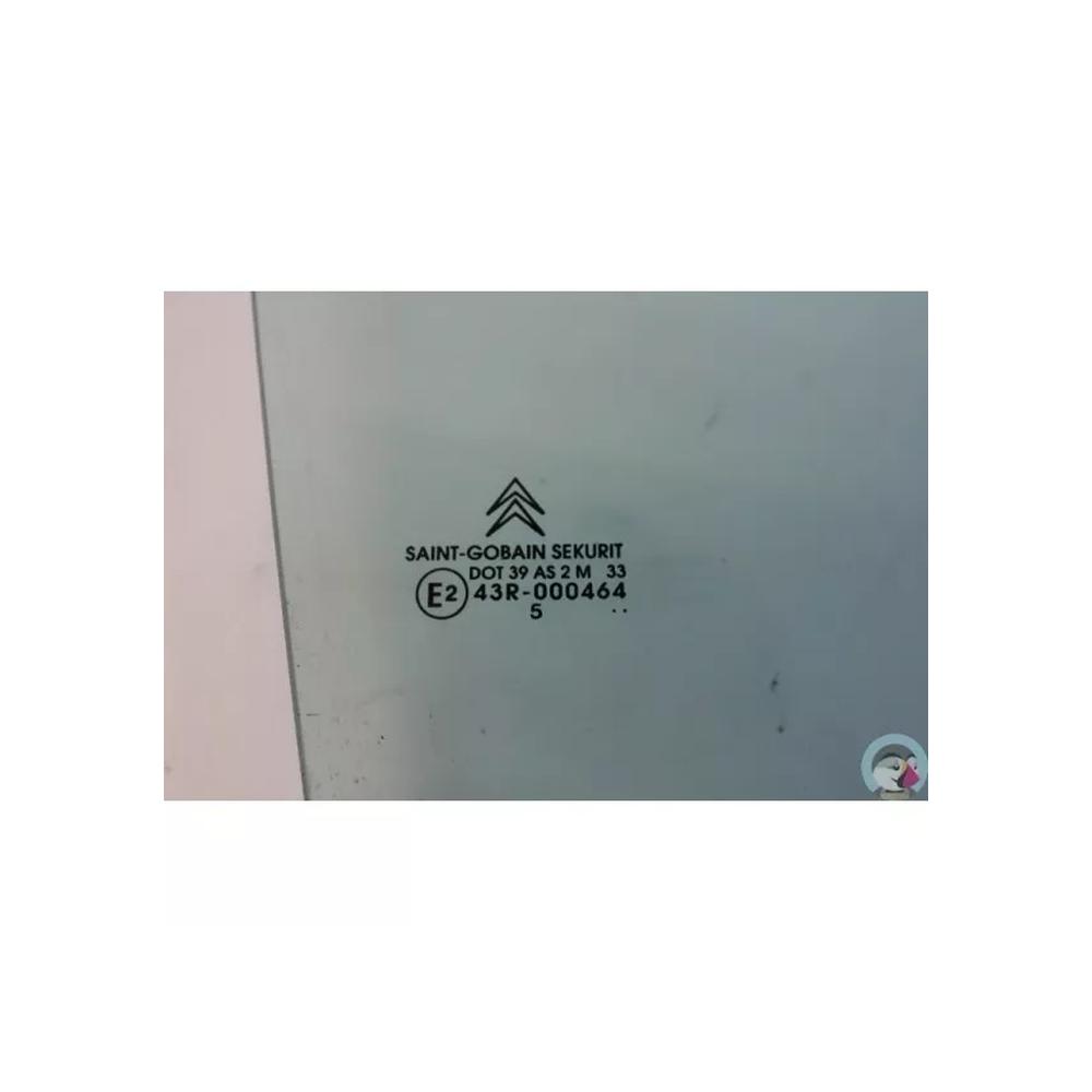 CITROEN C2 43R-000464 n°28 avant droit
