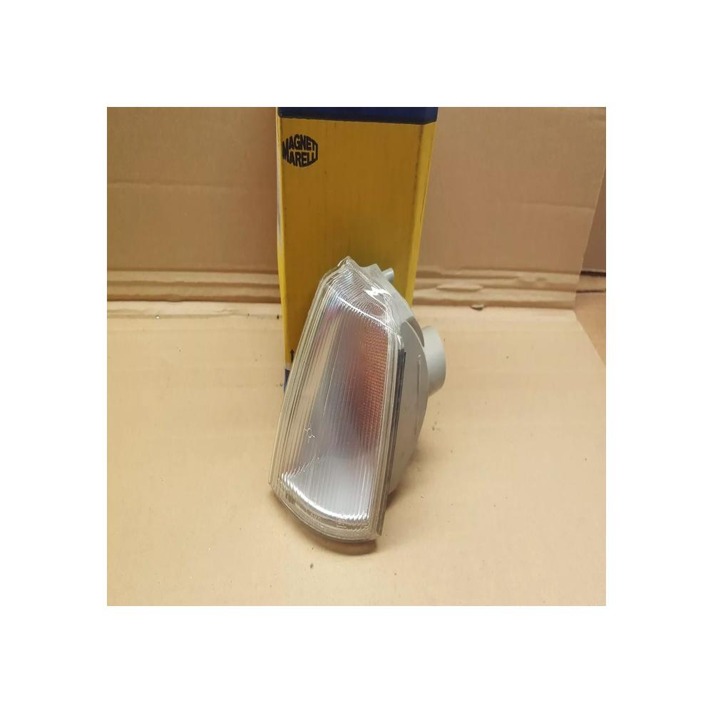 CLIGNOTANT AVANT GAUCHE CONDUCTEUR RENAULT 19 R19 92 a 97