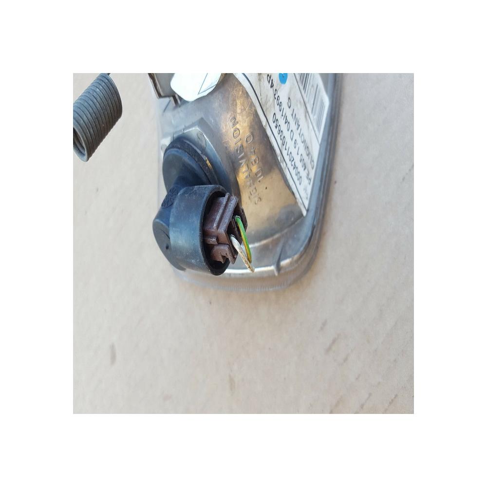 CLIGNOTANT GAUCHE CONDUCTEUR PEUGEOT  405 signalvision  10840