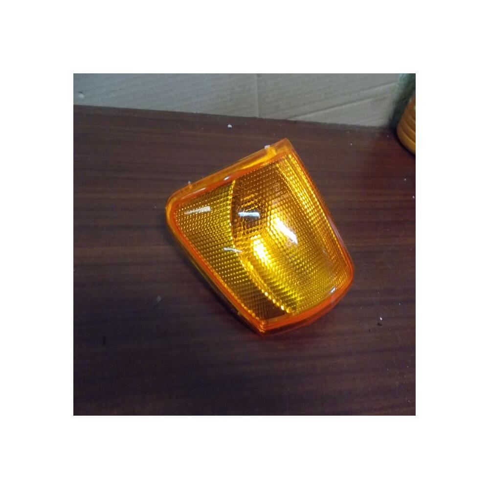 clignotant orange DROIT PASSAGER FORD FIESTA COURRIER 89-95 1062435