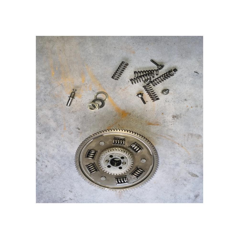 CLOCHE EMBRAYAGE KAWASAKI ZZR 600 ZX600E ZZR600 1994