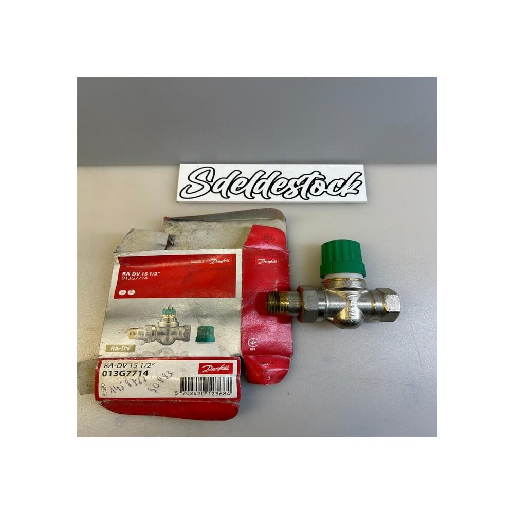 Corps robinet radiateur droit 1/2" RA-DV 15 Dynamic Valve Danfoss 013G7714