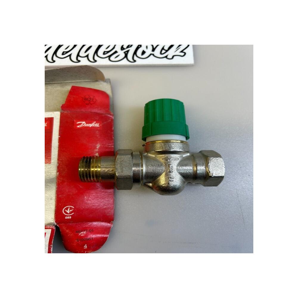 Corps robinet radiateur droit 1/2" RA-DV 15 Dynamic Valve Danfoss 013G7714