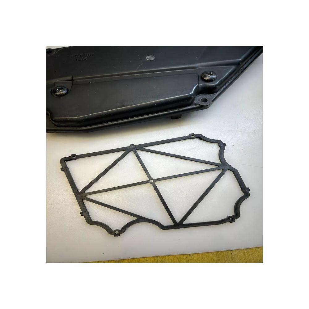 couvercle boite air + guide yamaha 2JX-14422-00 2JX-14458-00 tw 125 200
