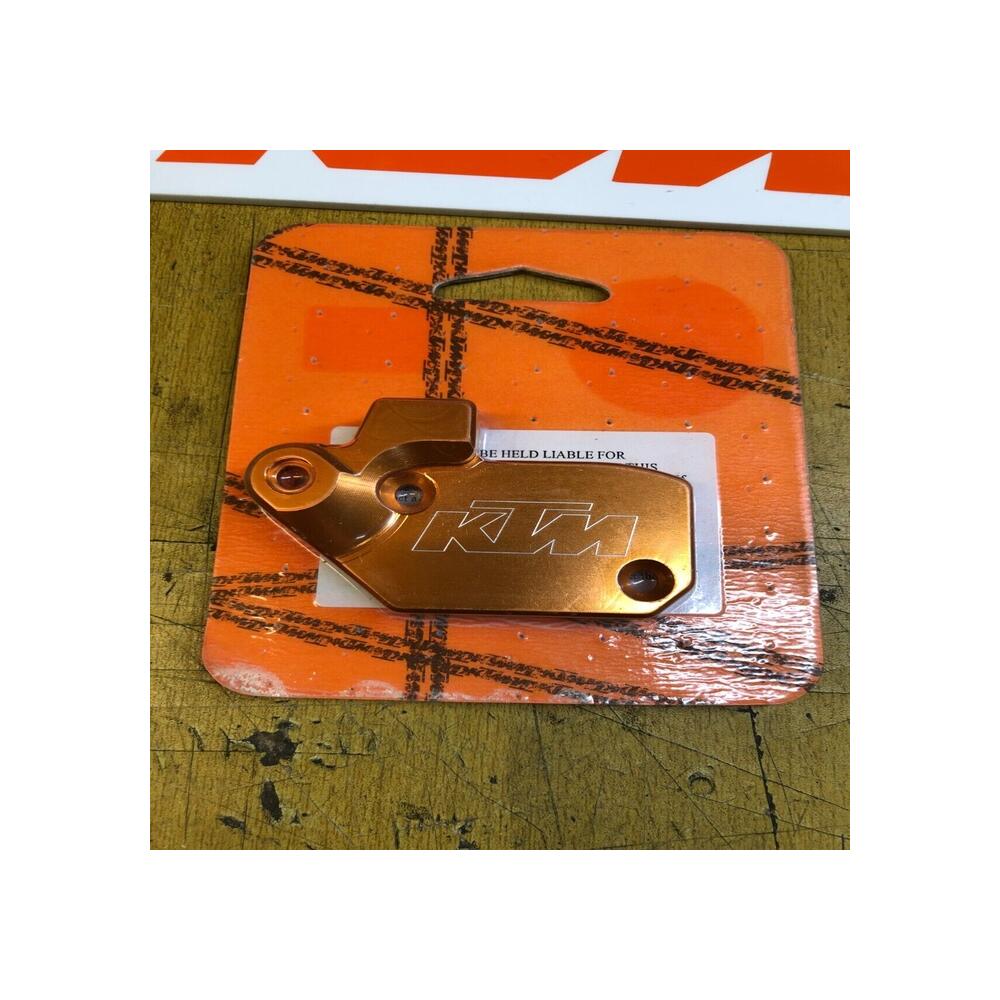 COUVERCLE MAÎTRE CYLINDRE EMBRAYAGE 4T KTM sxs06450230 EXC-F/SXS-F/SX-F