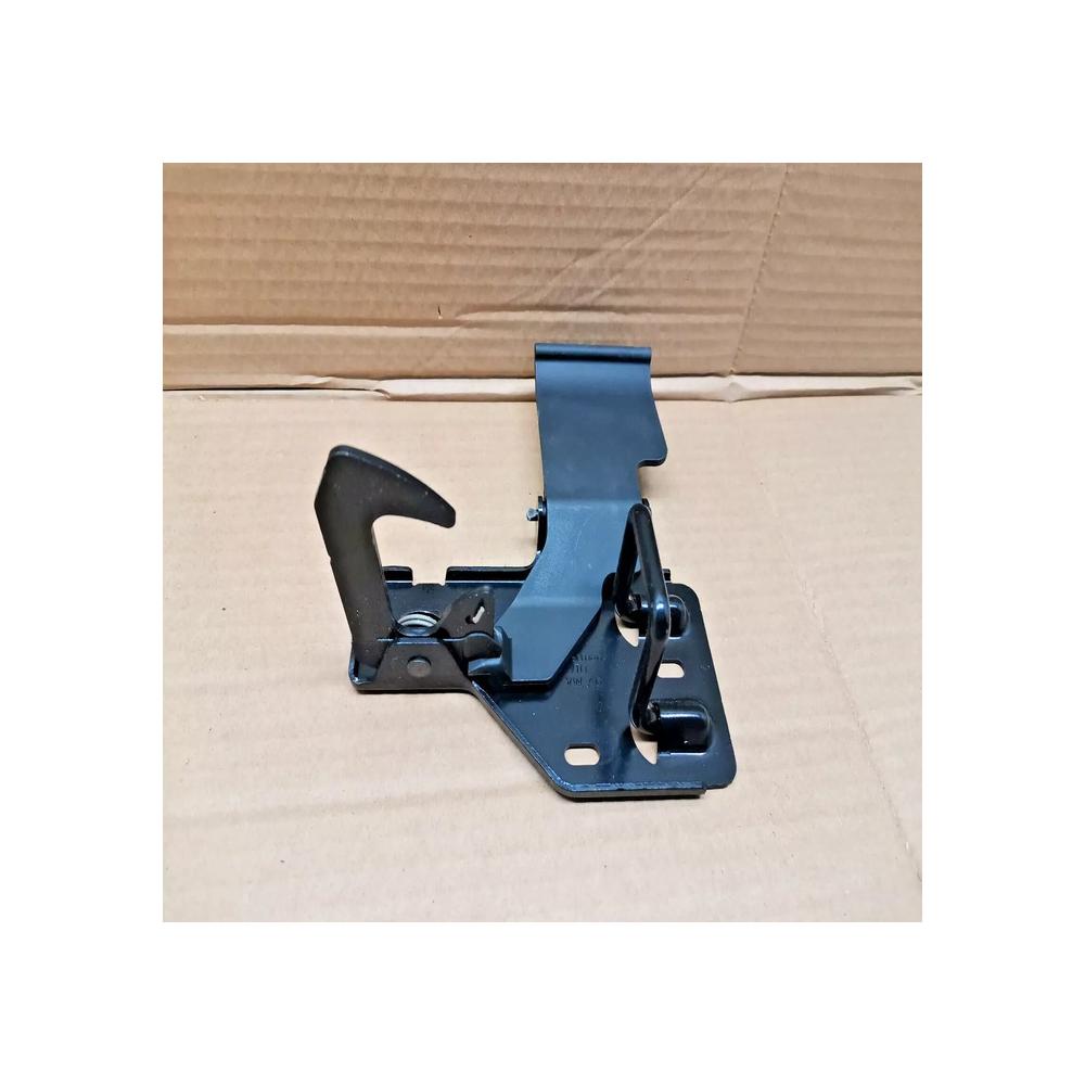 CROCHET D'OUVERTURE CAPOT MOTEUR SEAT IBIZA IV 6L REF 6L0823480A