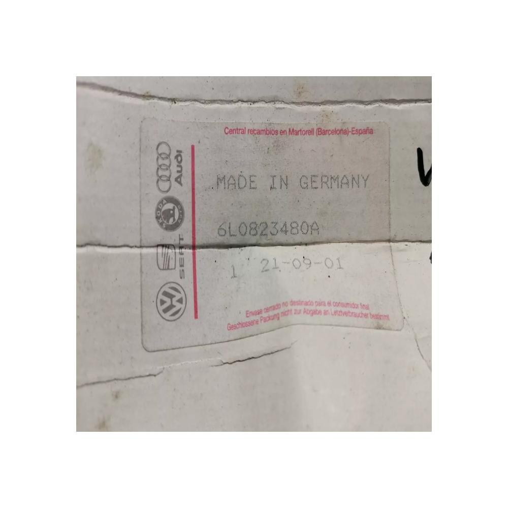 CROCHET D'OUVERTURE CAPOT MOTEUR SEAT IBIZA IV 6L REF 6L0823480A