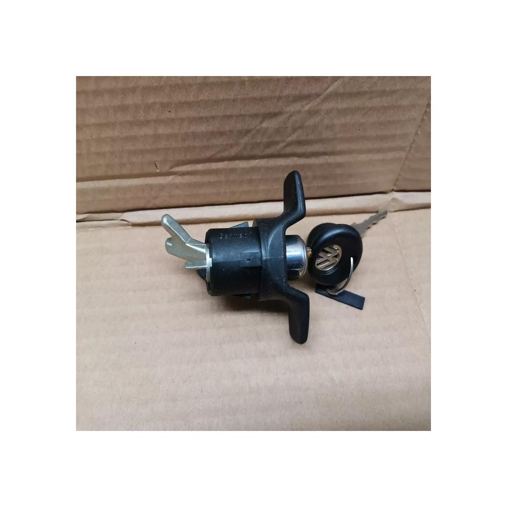 CYLINDRE BARILLET DE FERMETURE DE COFRE AVEC CLEF VW SANTANA PASSAT 32 82-