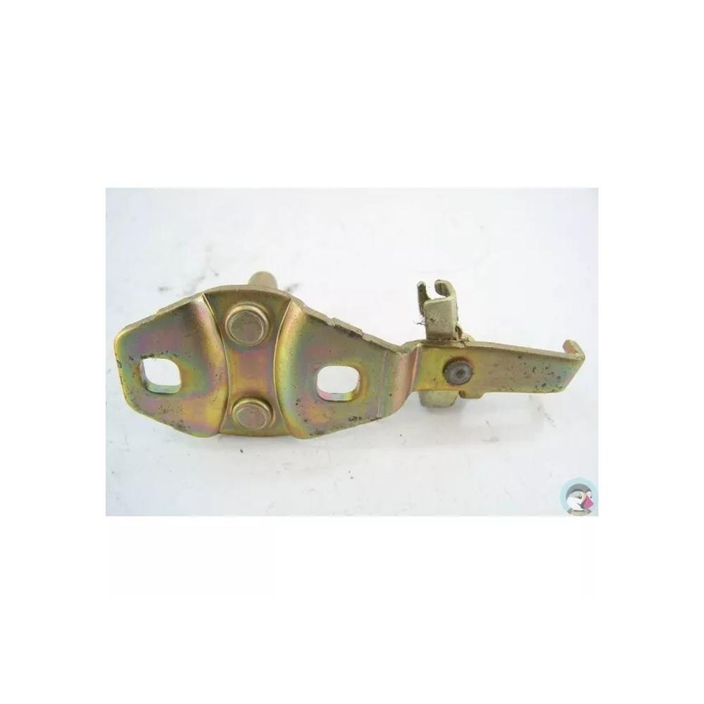 DAIHATSU SIRION 1.0i 55c n°39 serrure verouillage de coffre