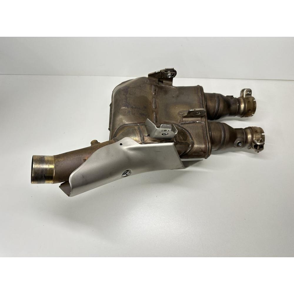 CATALYSEUR YAMAHA YZF-R1 2015-2024