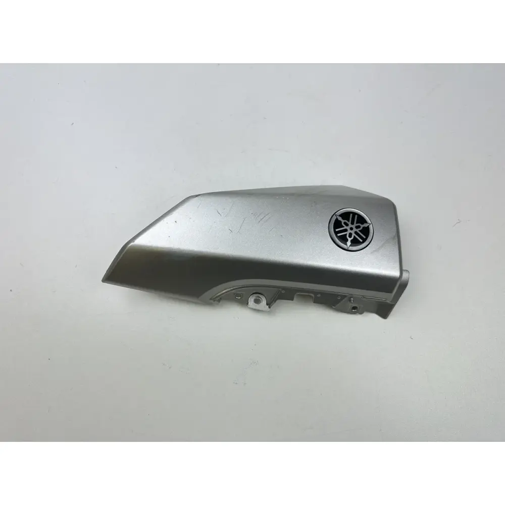 CARÉNAGE AVANT DROIT YAMAHA N-MAX 125 2015-2020