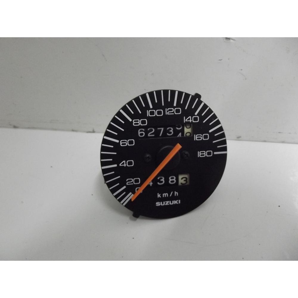 compteur SUZUKI DR 750-1988-1989 62734 kms