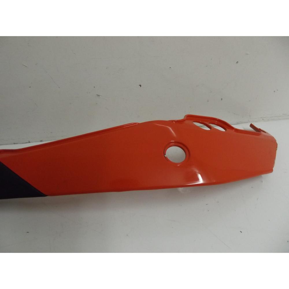 coque arrière gauche KTM DUKE 125 2011-2016