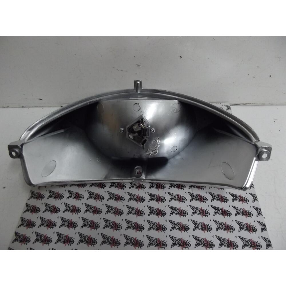 feu arrière adaptable VICTORIA BULL LEXUS PEUGEOT SPEEDFIGTH 50  2002-2009 