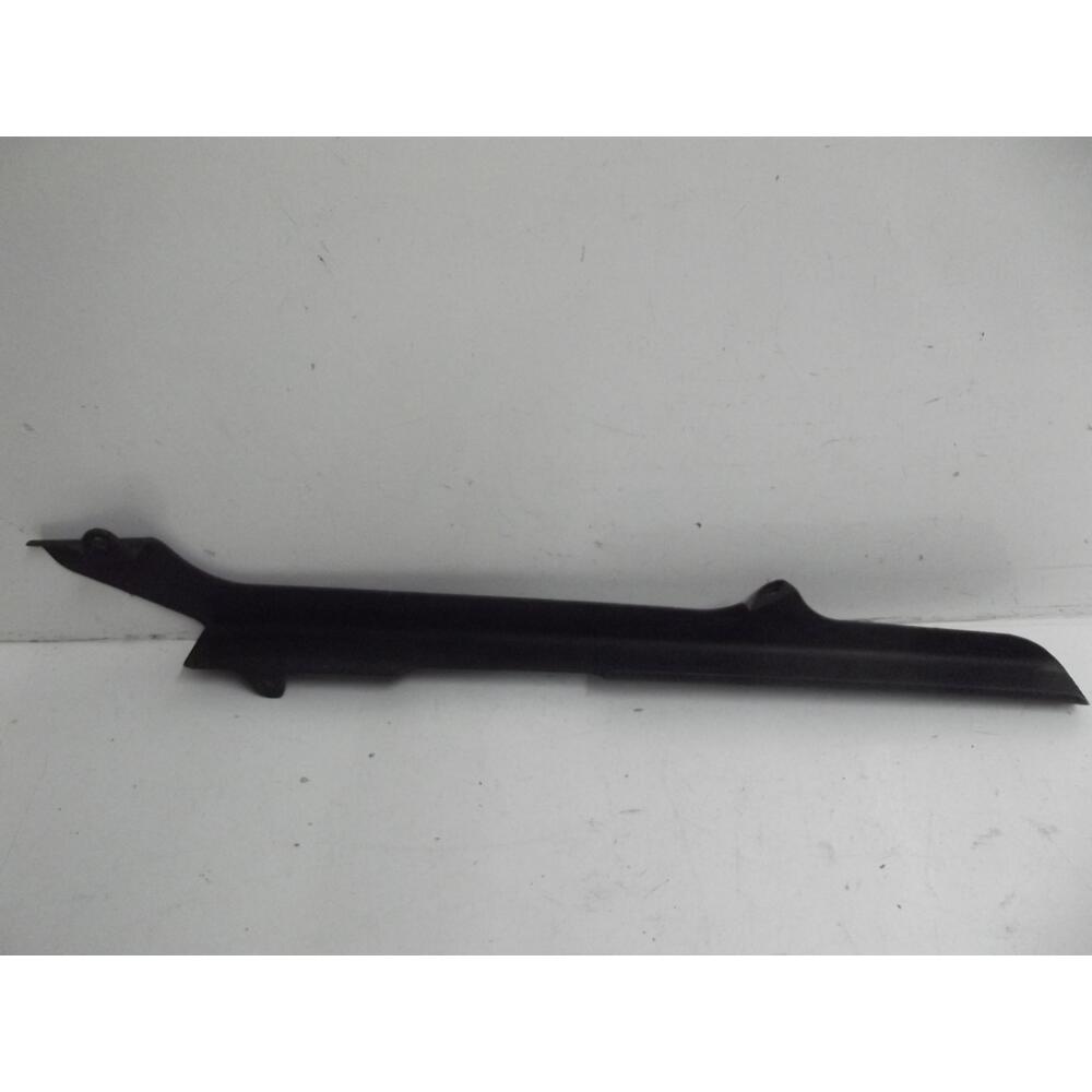 protège chaine YAMAHA YZF R1 1998-1999