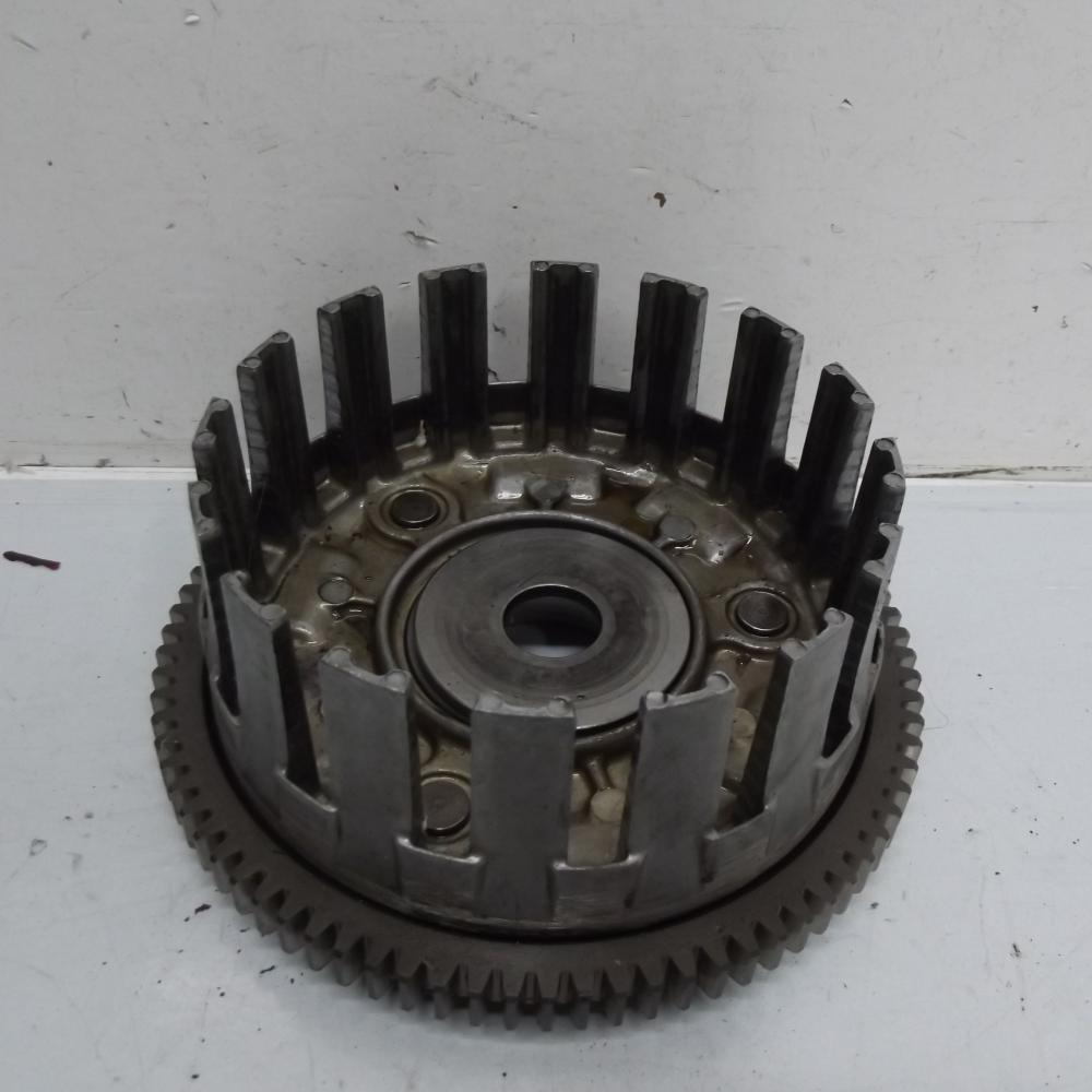 Cloche d'embrayage YAMAHA 600 FAZER 1998-2003