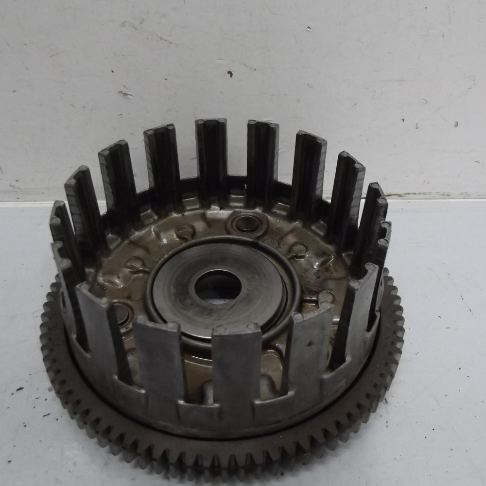 Cloche d'embrayage YAMAHA 600 FAZER 1998-2003