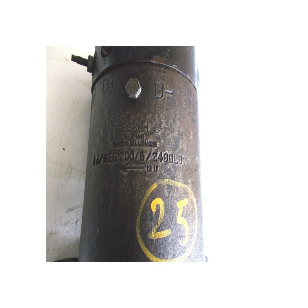 DYNAMO FORD TAUNUS  LJ/GEG 200/6/2400 L37 A RENOVER