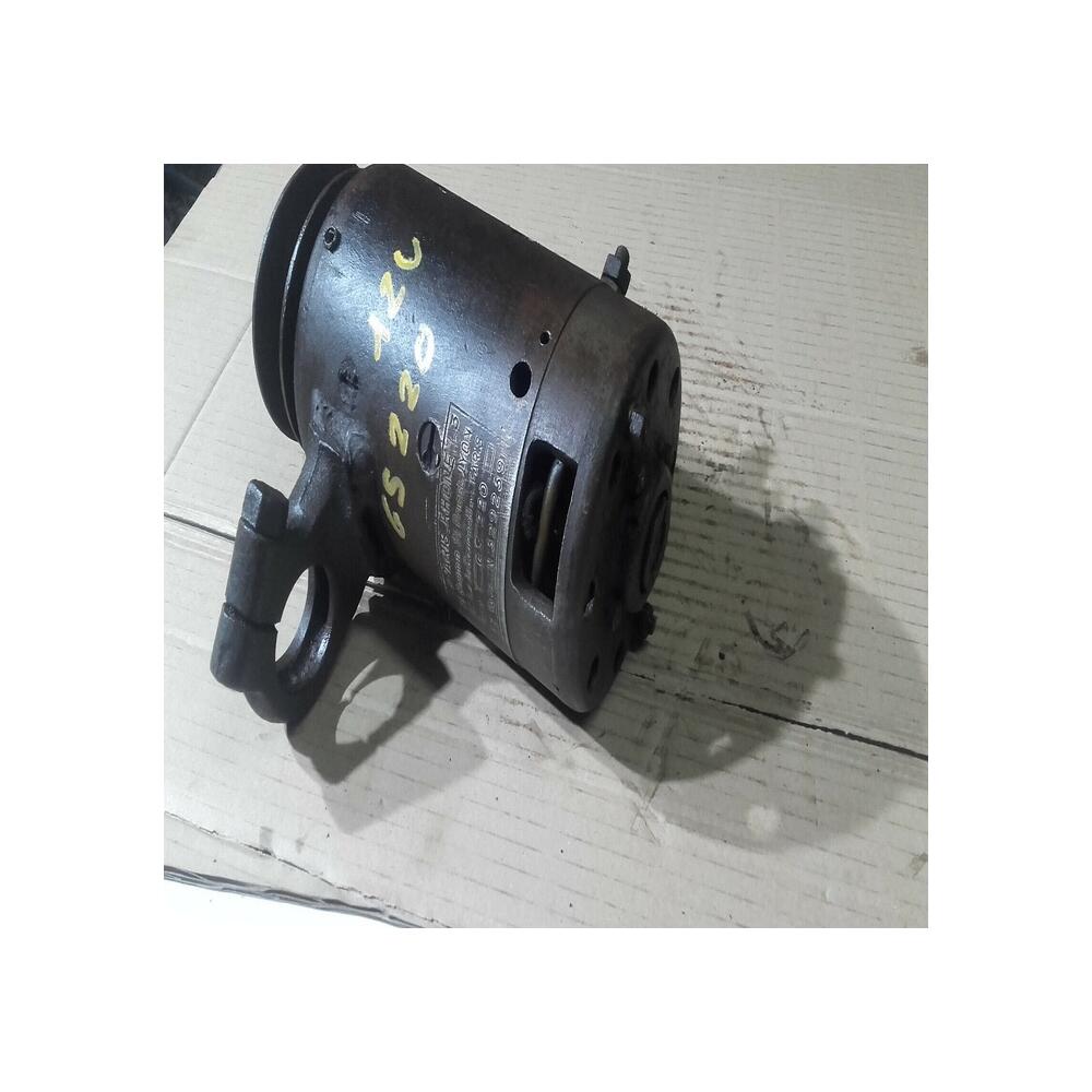 DYNAMO PARIS RHONE GS220 L3  a rénover ou pour piéces