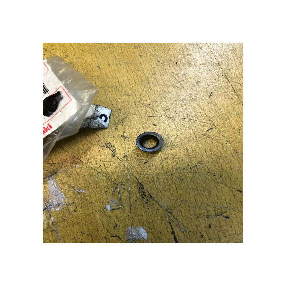 entretoise fixation phare kawasaki 92027-1503 zx 400 er 500 vn 1500 800 z gt 550