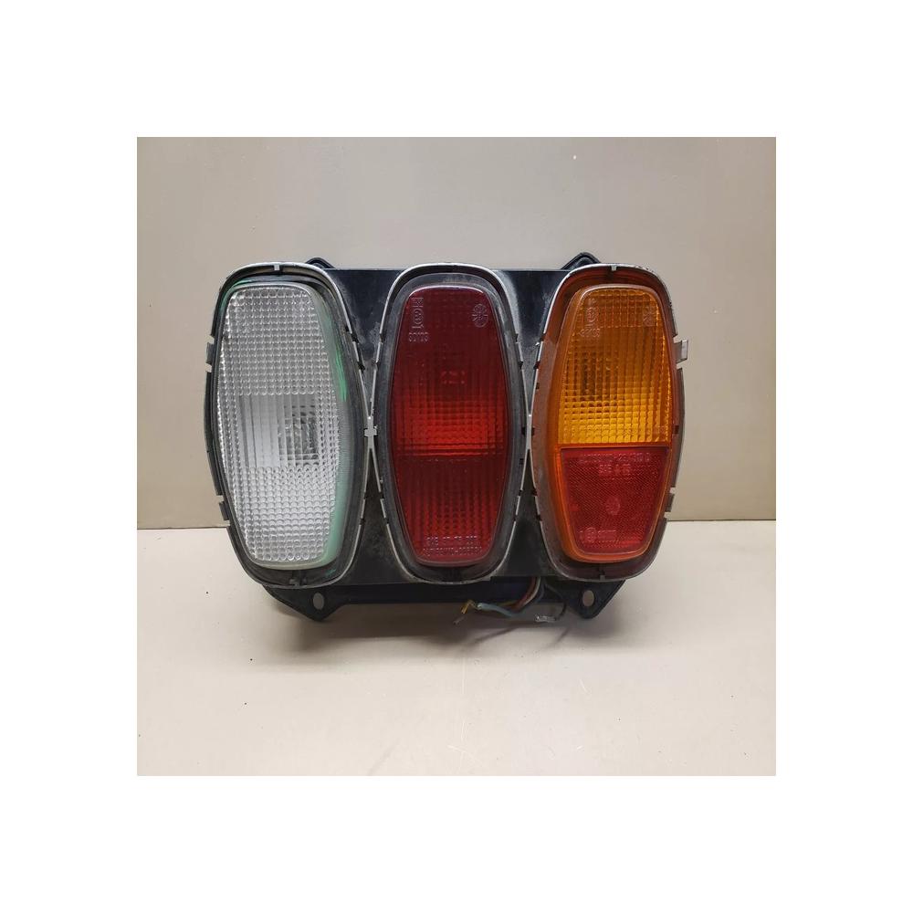 feu arrière droit  Fiat 128 Berlinetta sport Coupe altissimo 328692