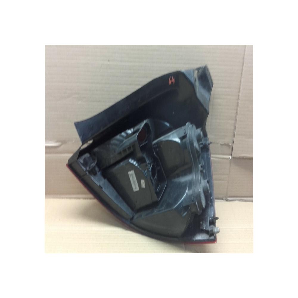 Feu arrière gauche coté conducteur Renault Megane 2 II ref 8200073238