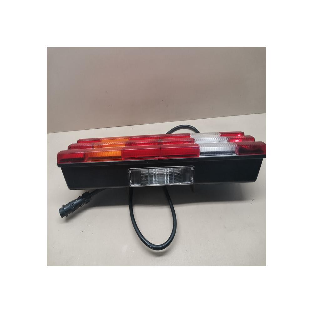 FEU ARRIERE POIDS LOURD CAMION MERCEDES REF UL5764-05