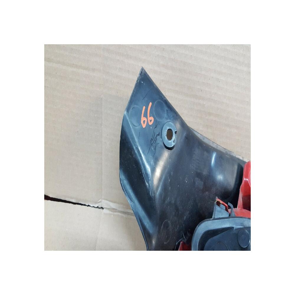 Feu arriere principal droit  RENAULT 89035080 CLIO III 3