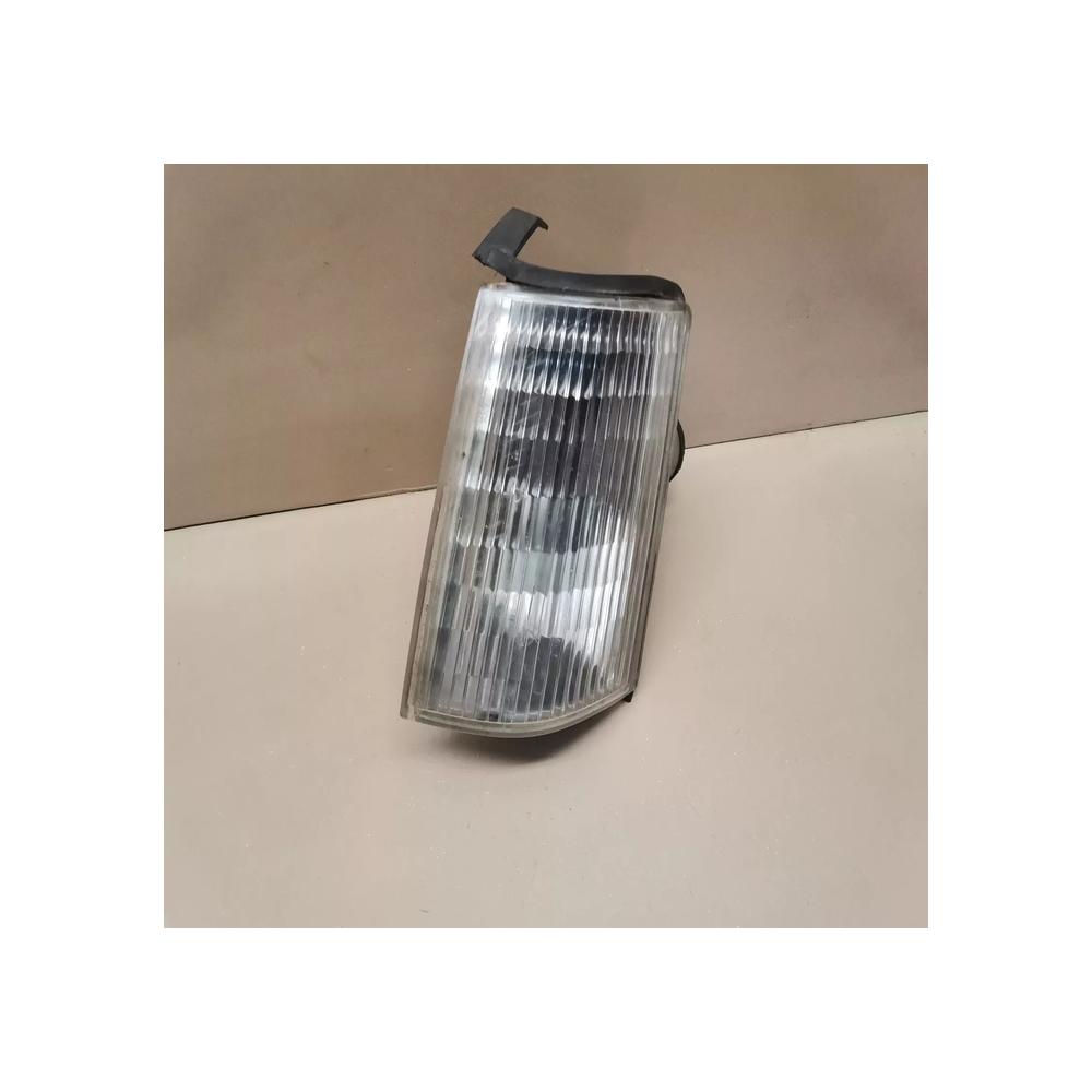 FEU CLIGNOTANT AVANT GAUCHE CONDUCTEUR RENAULT 21 R21 PHASE 1 7700765490