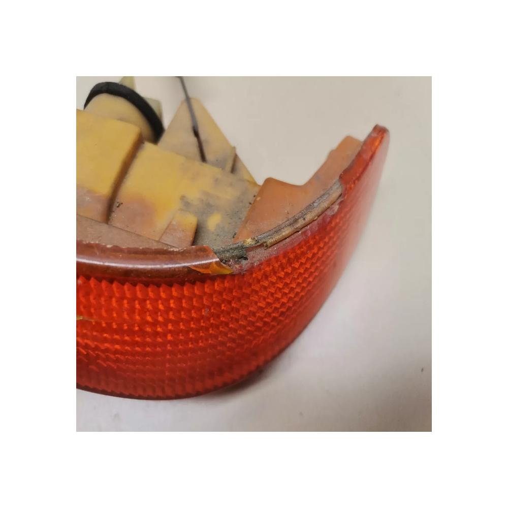 FEU CLIGNOTANT AVANT GAUCHE CONDUCTEUR RENAULT SUPER 5 SP5 REF 10730G