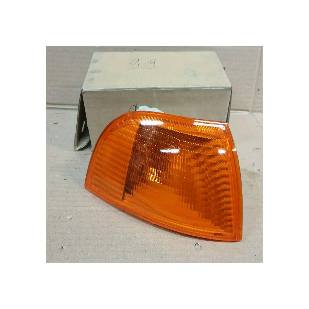 feu clignotant droit passager FIAT PUNTO 1 93 A 99