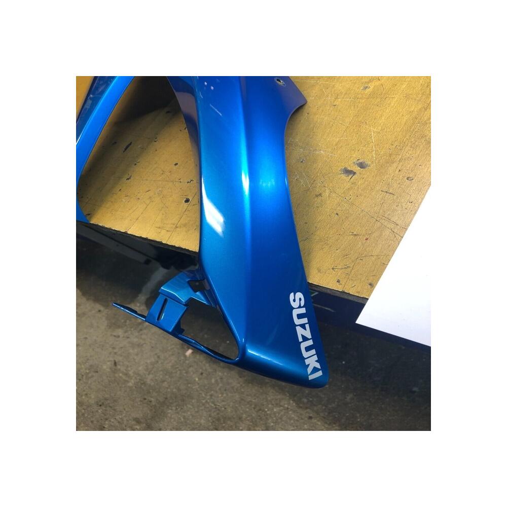 flanc carénage gauche suzuki gsxr 600 750 2008 2010 94440-37h00