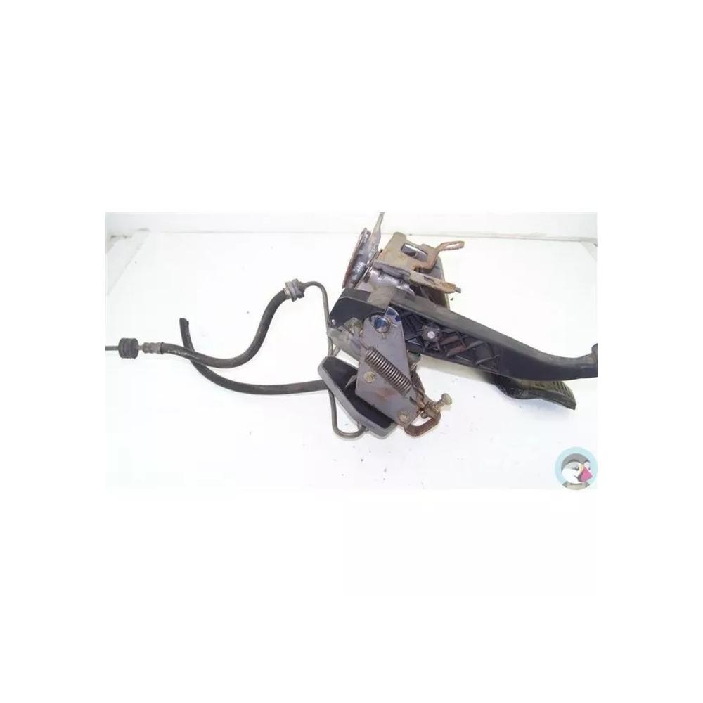 FORD FIESTA 4 1.8D année 1998﻿ ﻿﻿ n°17 Pédalier 96FB-2455-D8