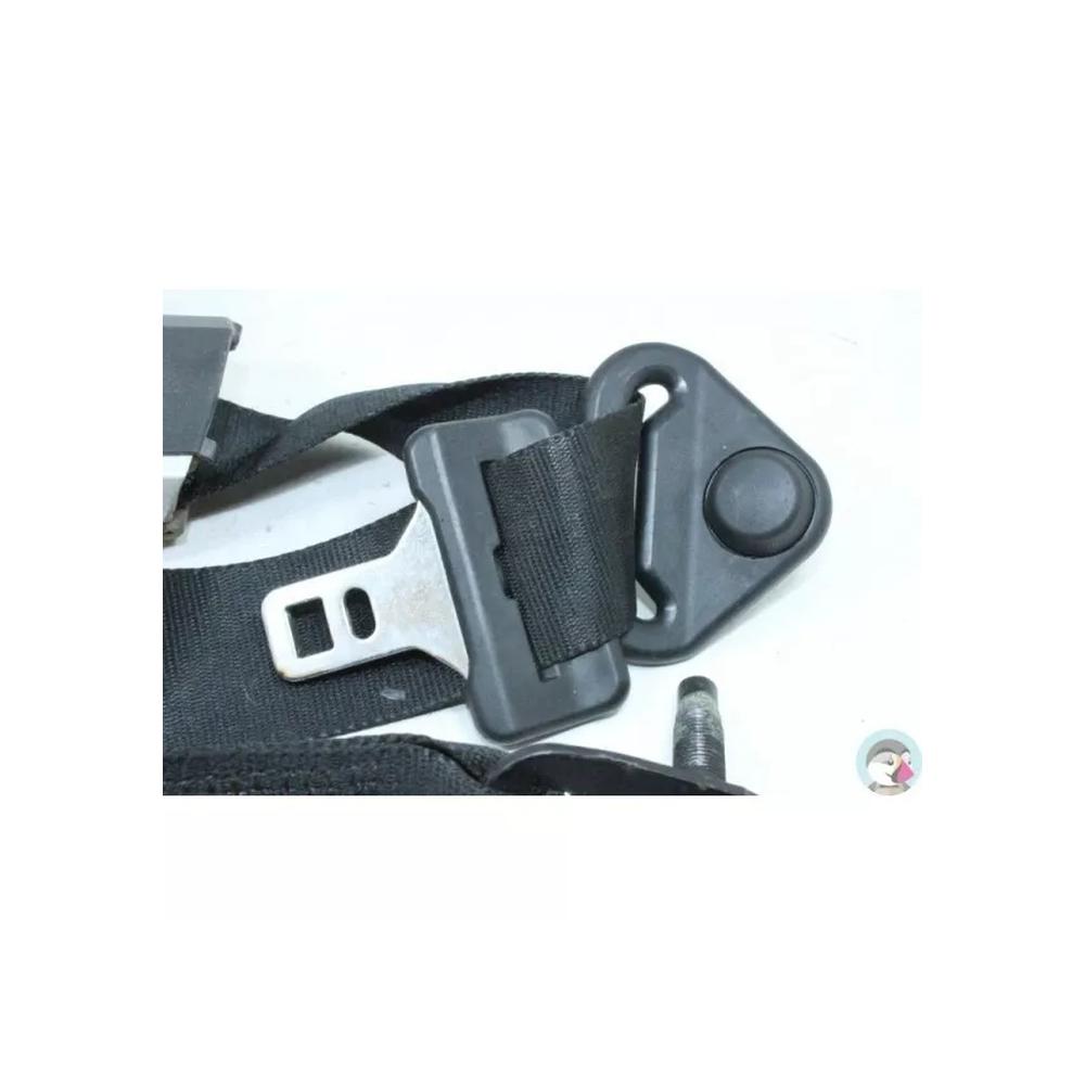 FORD FIESTA 4 PHASE 2 essence année 2000 n°23 Ceinture de sécurité avant droit p