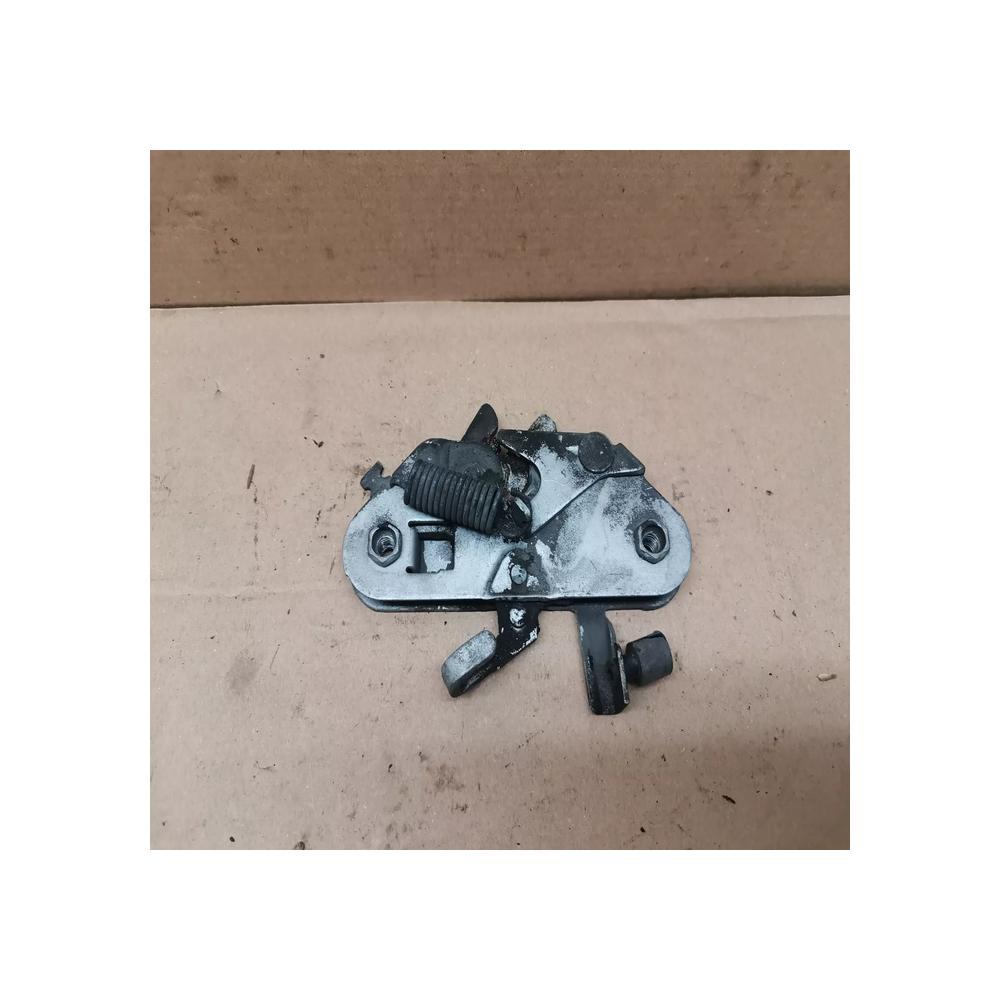GACHE FERMETURE CAPOT AVANT DROIT RENAULT 19 R19