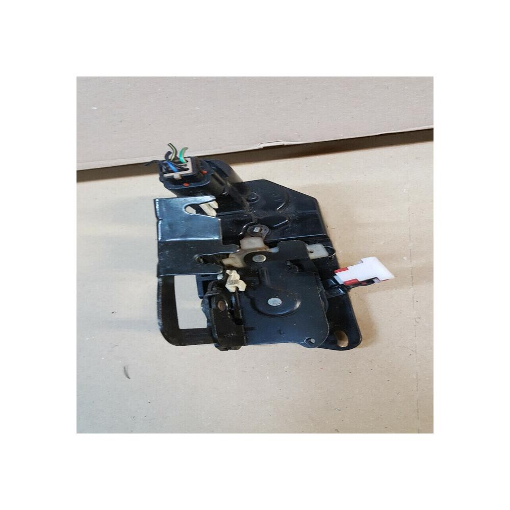 GACHE SERRURE DE PORTE ARRIERE GAUCHE SSANGYONG RODIUS