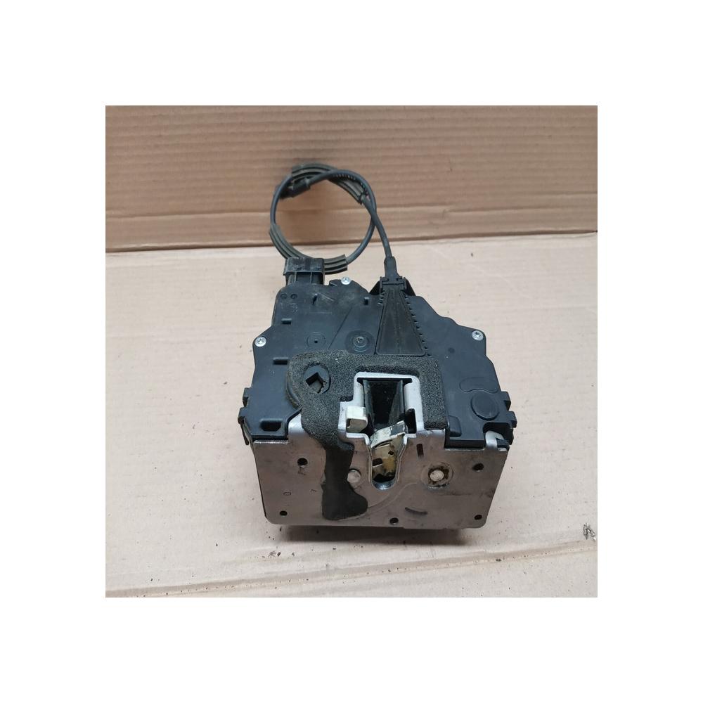 GACHE SERRURE DE PORTE AVANT GAUCHE CONDUCTEUR OPEL MERIVA B 13258271