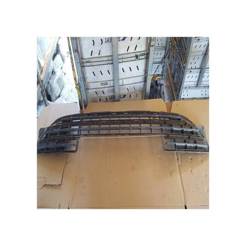 GRILLE CENTRALE  PARE-CHOC AVANT CITROEN XSARA REF 9638951480