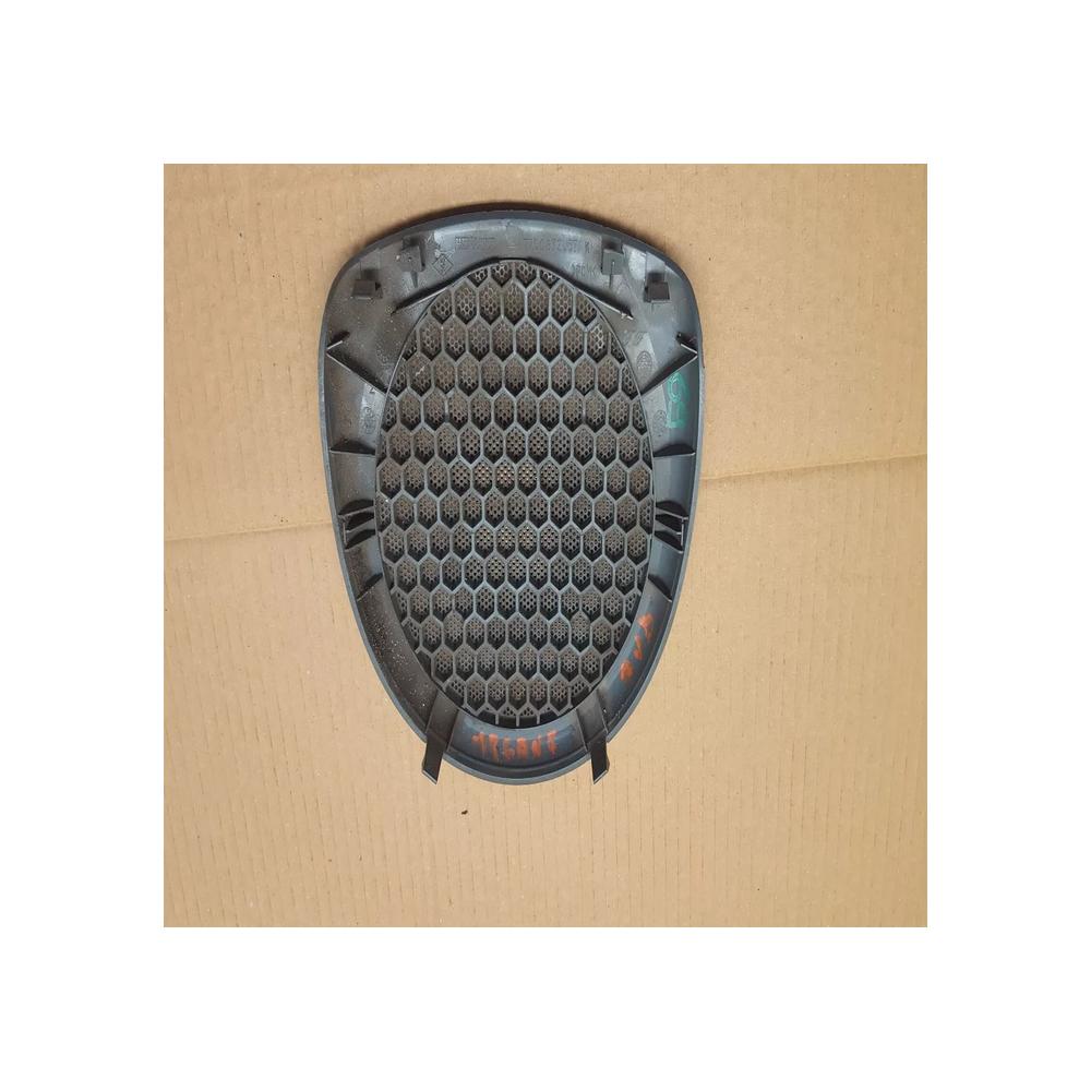 GRILLE HAUT PARLEUR HP RENAULT SCENIC I MEGANE 1 PHASE I 2 REF 7700832057