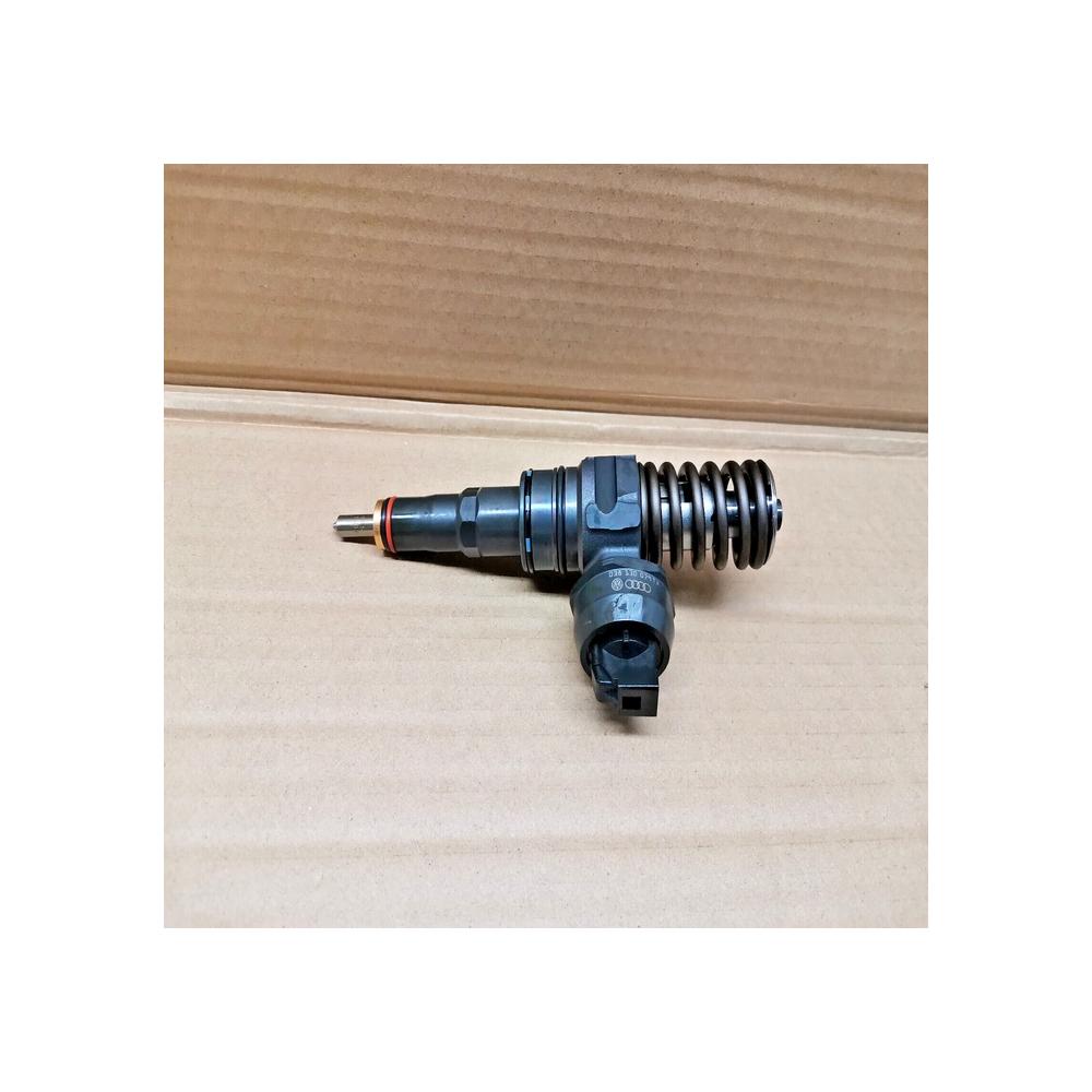 INJECTEUR POMPE VW GOLF 5  POLO 4 FABIA SEAT IBIZA AUDI A3 1.9 TDI   038130079TX